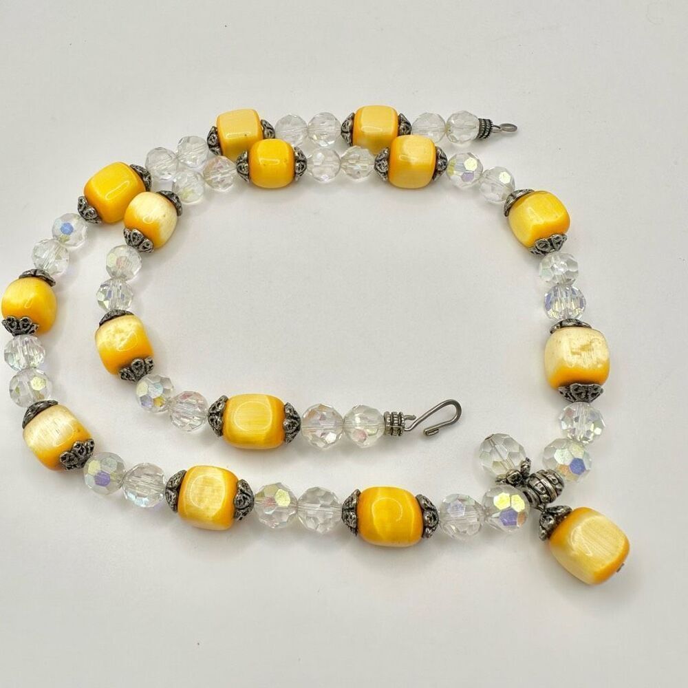crystal and  yellow cats eye vintage necklace - Picture 3 of 10